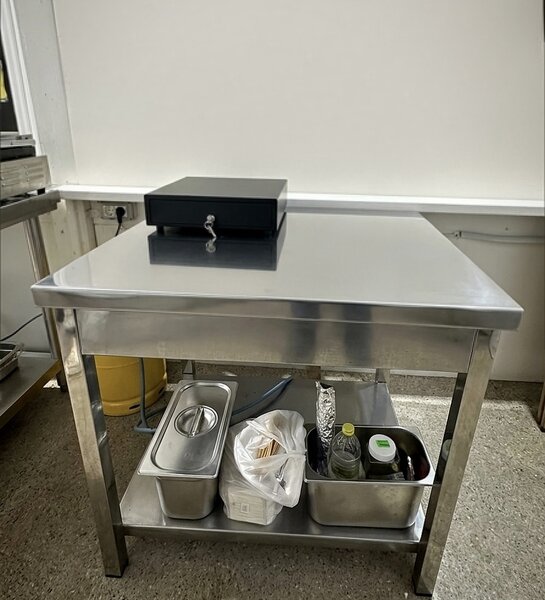 Vand aparatura fast food pachet complet.